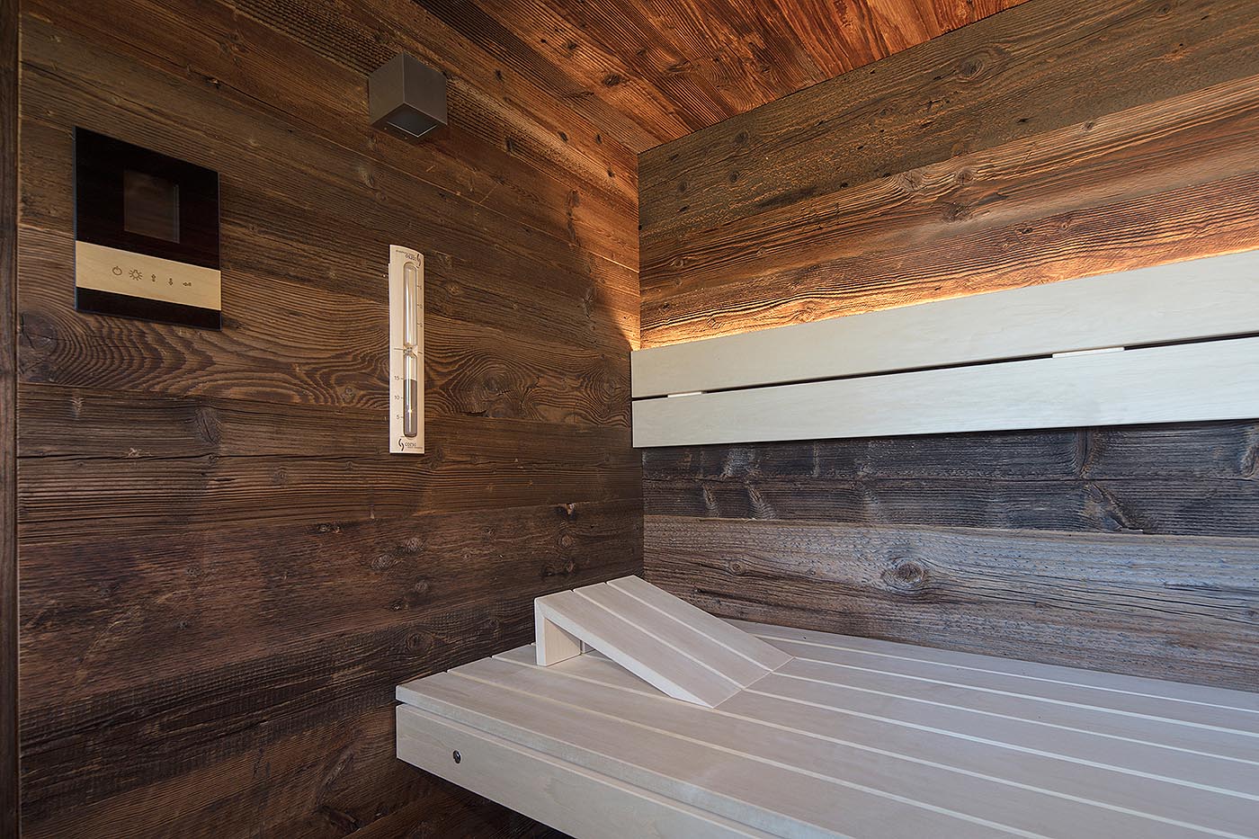 Gartensauna am Pool 4 Aussensauna Gartensauna Altholz corso 3 | corso saunamanufaktur