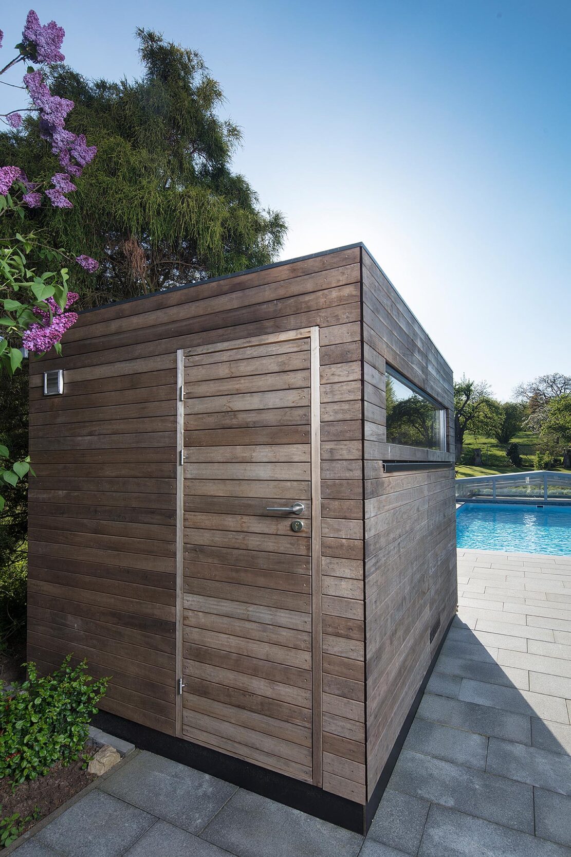 Gartensauna am Pool 6 Aussensauna Gartensauna Altholz corso 5 | corso saunamanufaktur