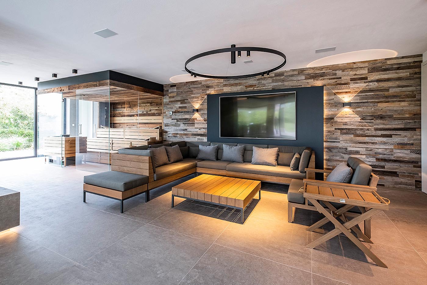 Stylishe Altholz Sauna 4 Luxus Sauna Design Altholz Glas corso 3 | corso saunamanufaktur