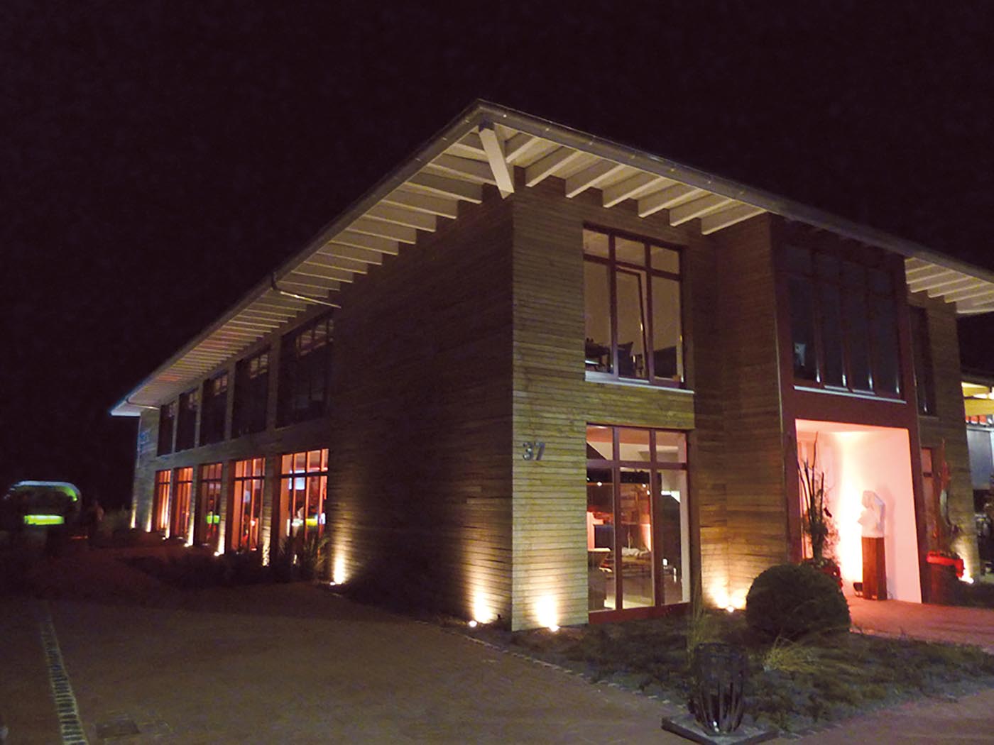 Sauna showroom Osnabrueck 4 corso sauna manufaktur Außenaufnahme | corso saunamanufaktur