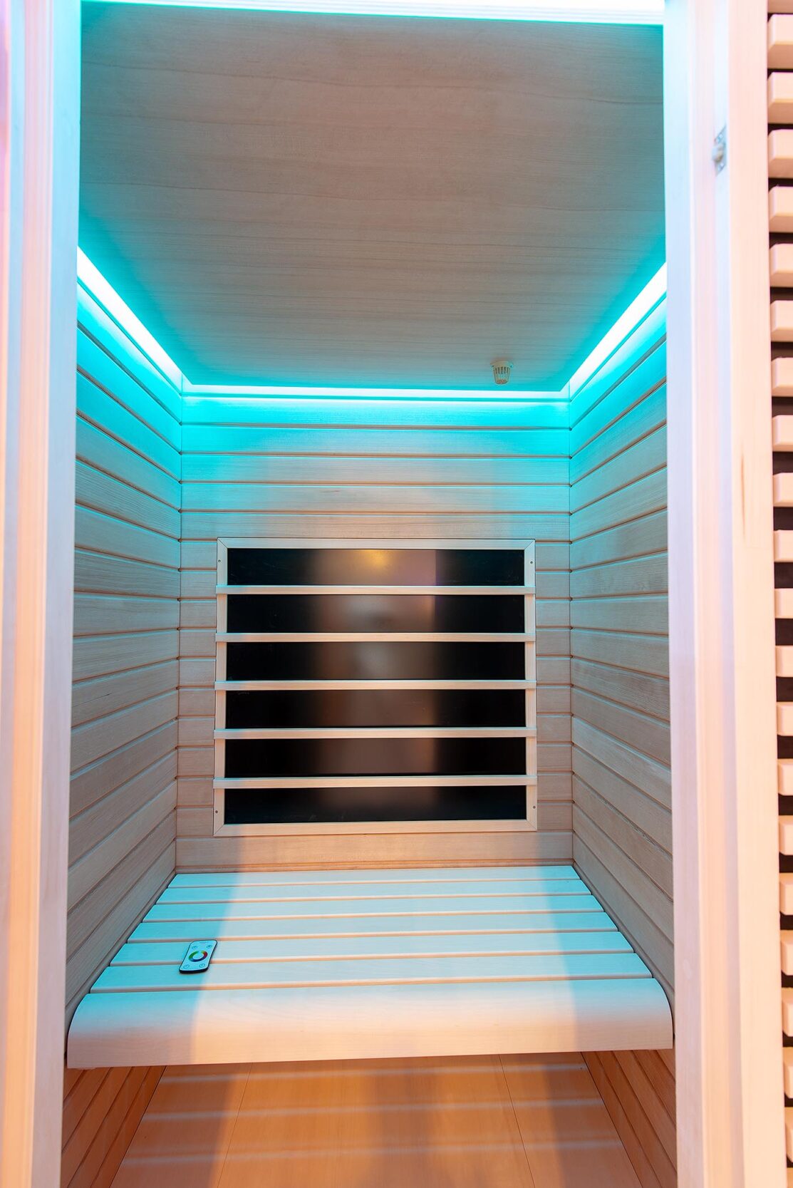 INFRAROTSAUNA 25 infrarotkabine corso sauna manufaktur 3 | corso saunamanufaktur