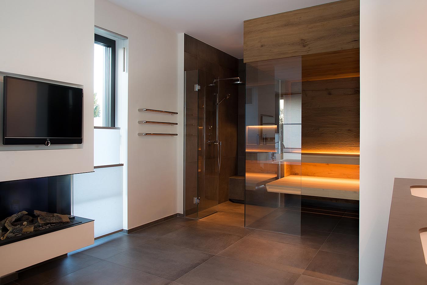 Ecksauna Eiche-Altholz 10 premium sauna fuer zuhause corso2 | corso saunamanufaktur