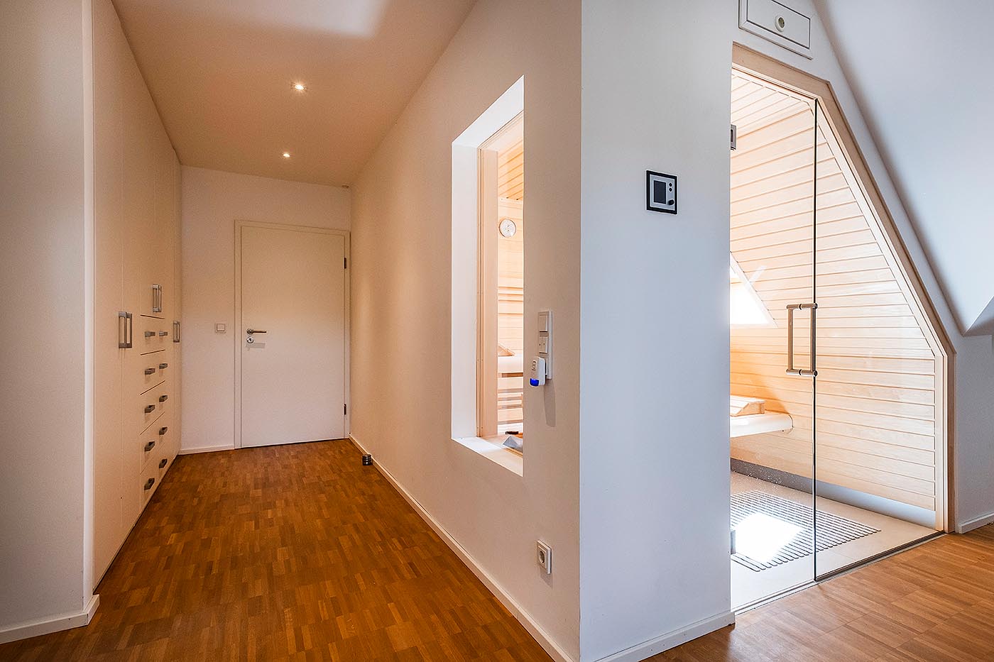 Helle Sauna Dachschräge 6 sauna dachschräge premium nach mass corso 2 | corso saunamanufaktur