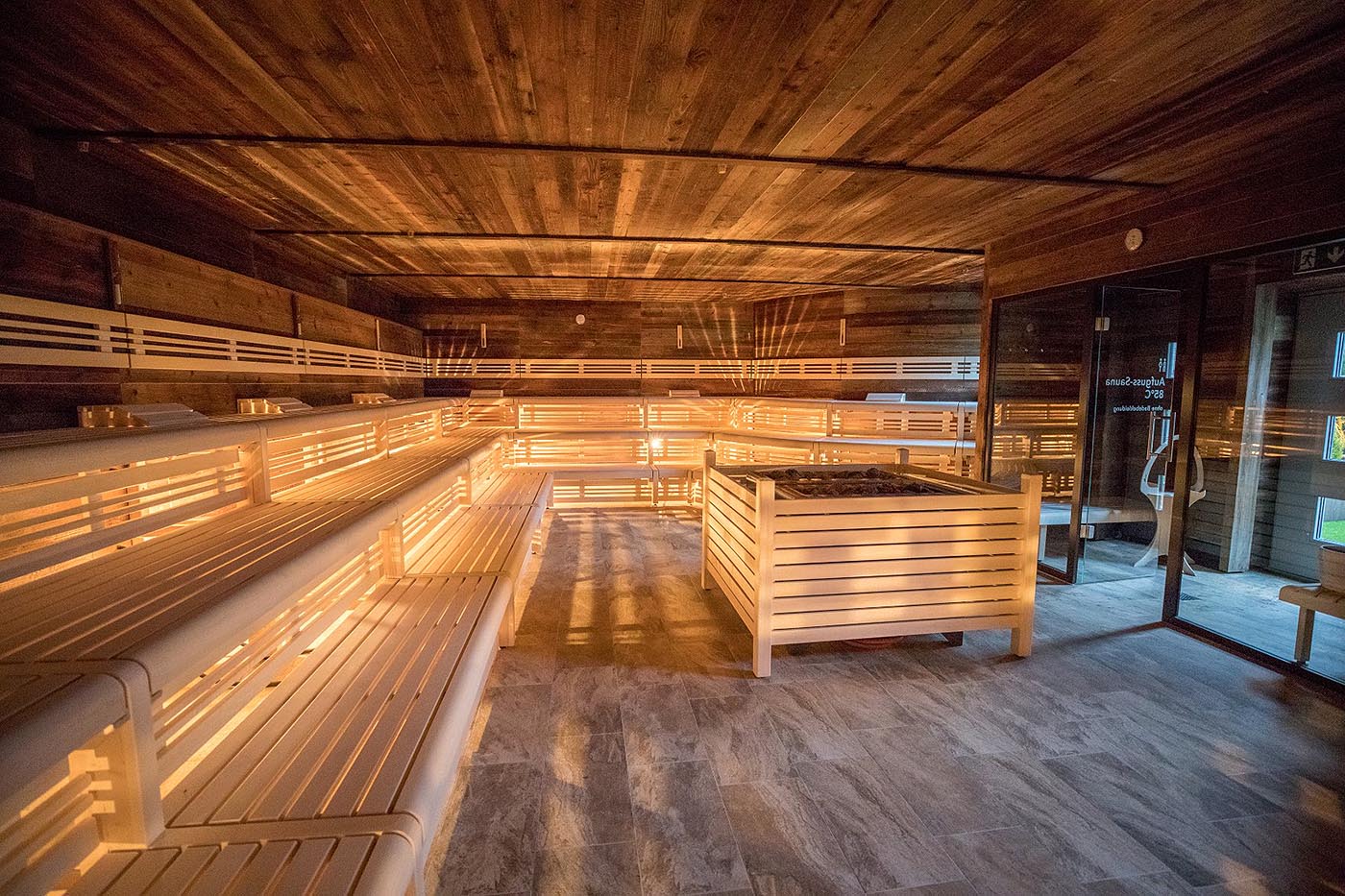 Sauna + SPA für Fitnessstudio 27 sauna für spa referenz profisauna fitness 29 FP Timeout | corso saunamanufaktur