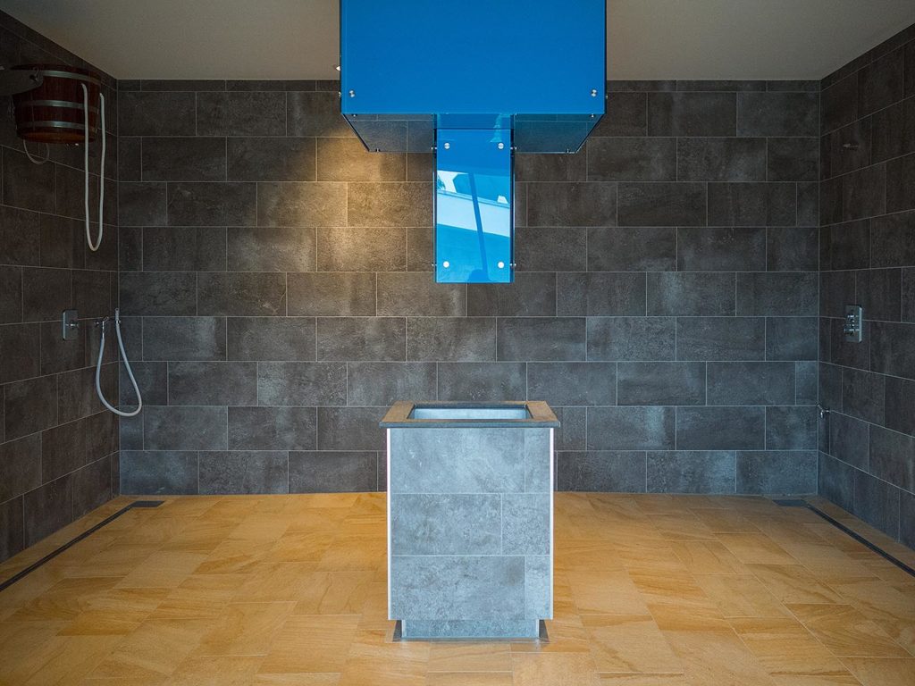 Sauna für öffentliche Bäder + Therme 14 Eisbrunnen im öffentlichen Bad in Dresden