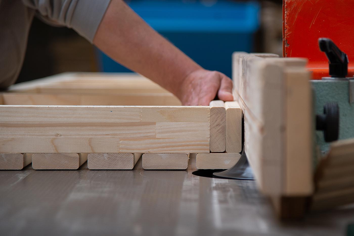 SPA Betreiber 18 Saunabau: Blick in die Manufaktur, corso sauna manufaktur in Bramsche Niedersachsen