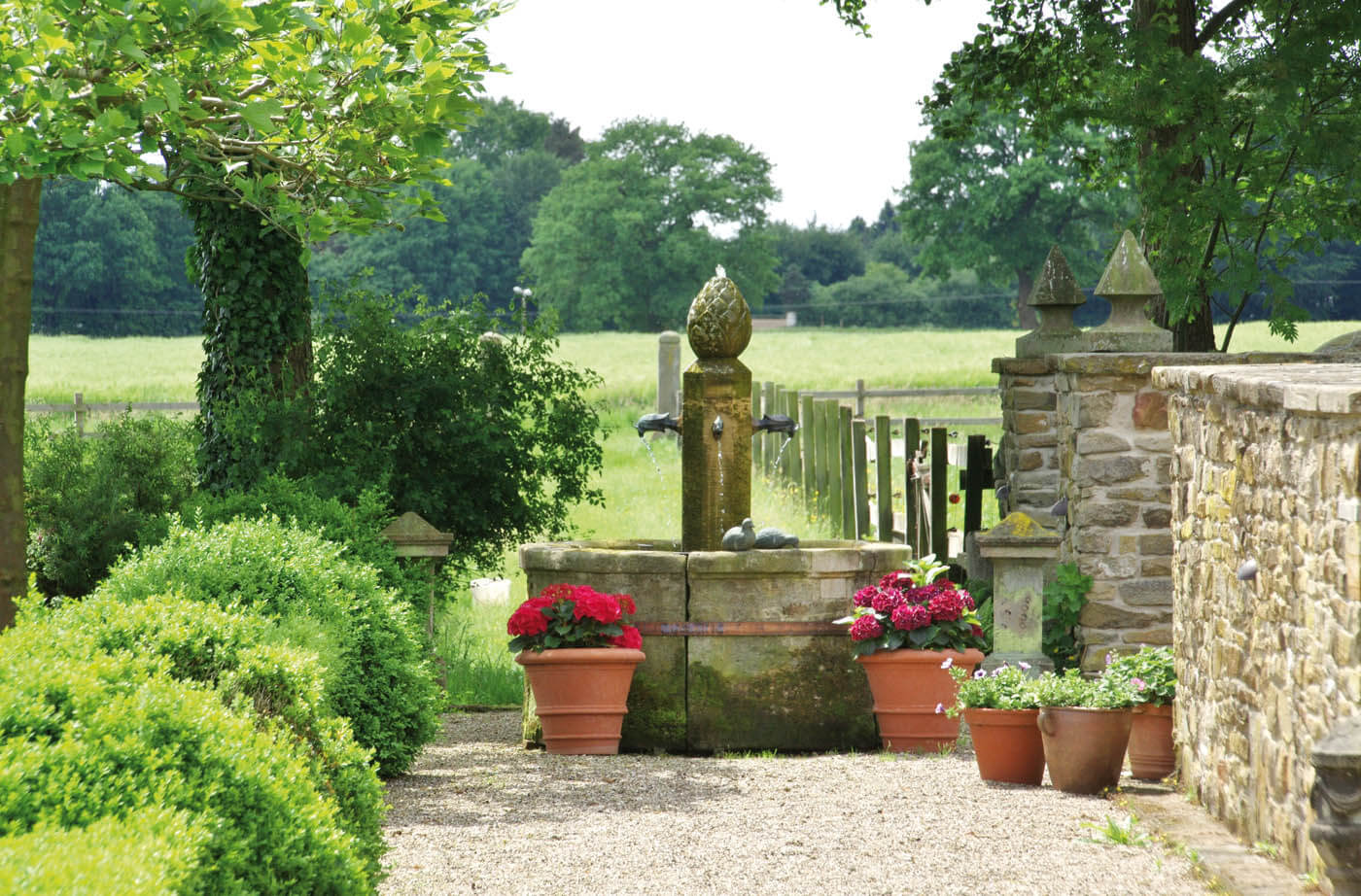 corso | bei Osnabrück 17 Historischer Sandsteinbrunnen, Lingens Brunnen