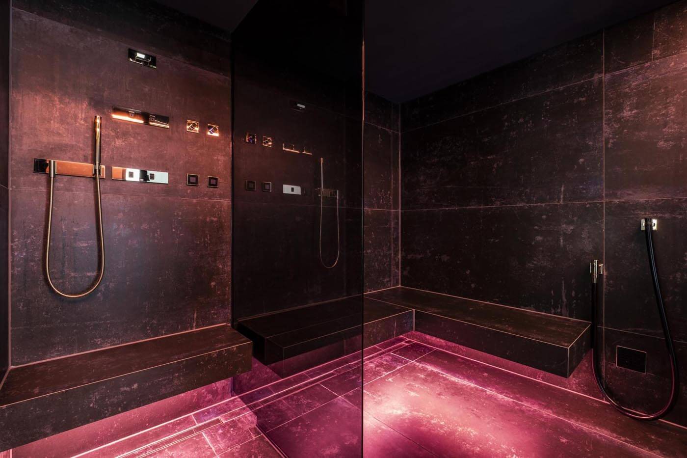 Edles Dampfbad "black in black" 183 Edles Dampfbad für Zuhause mit Glasfront und schwebenden Bänken sowie indirekter Beleuchtung mit Farbwechsel