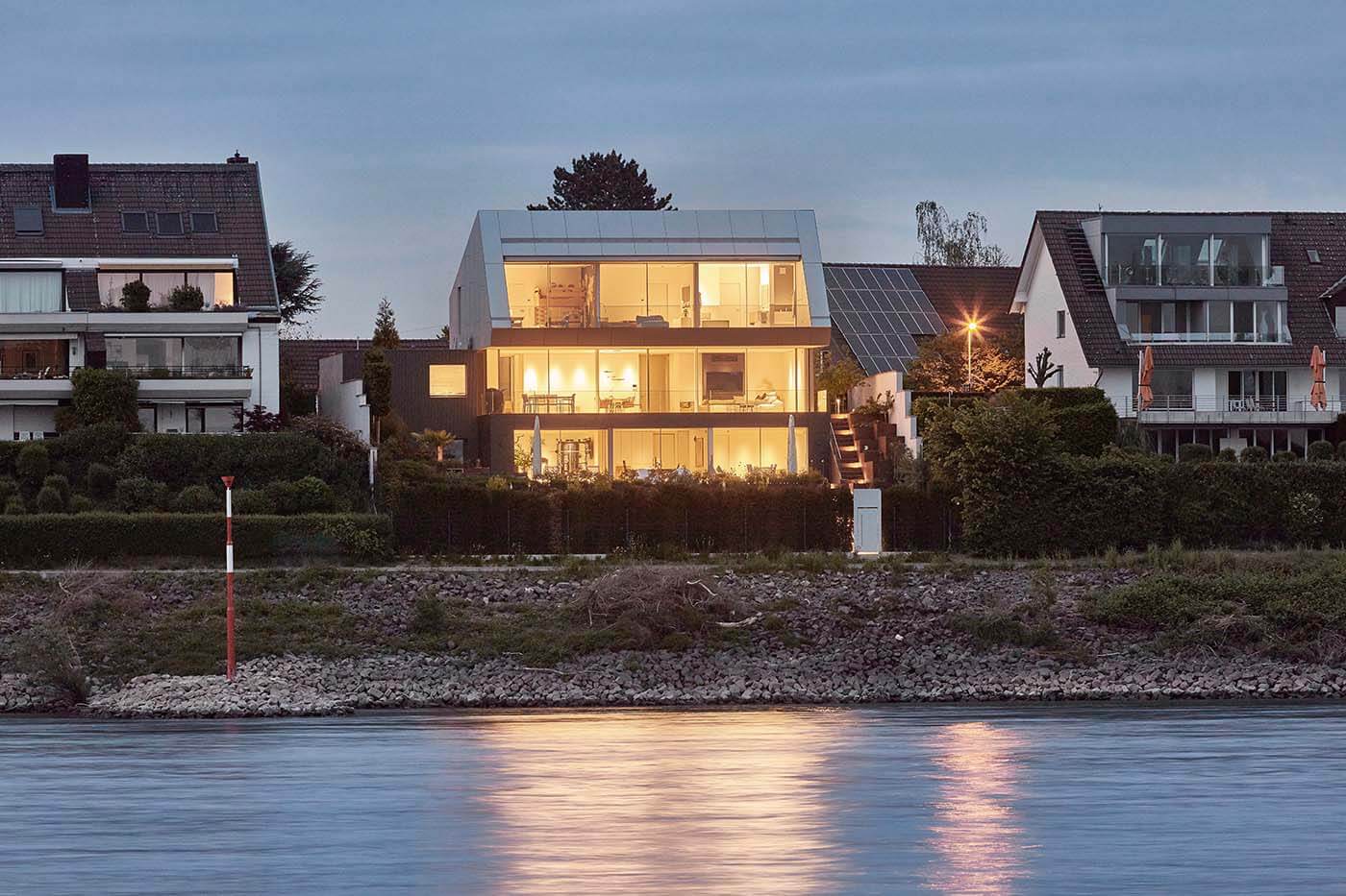 Reclaimed wood sauna with salt stone wall 17 altholzsauna hell salzsteinwand 1 | corso saunamanufaktur
