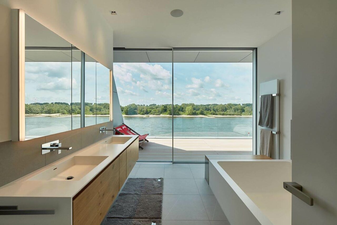 Reclaimed wood sauna with salt stone wall 5 altholzsauna hell salzsteinwand 2 | corso saunamanufaktur