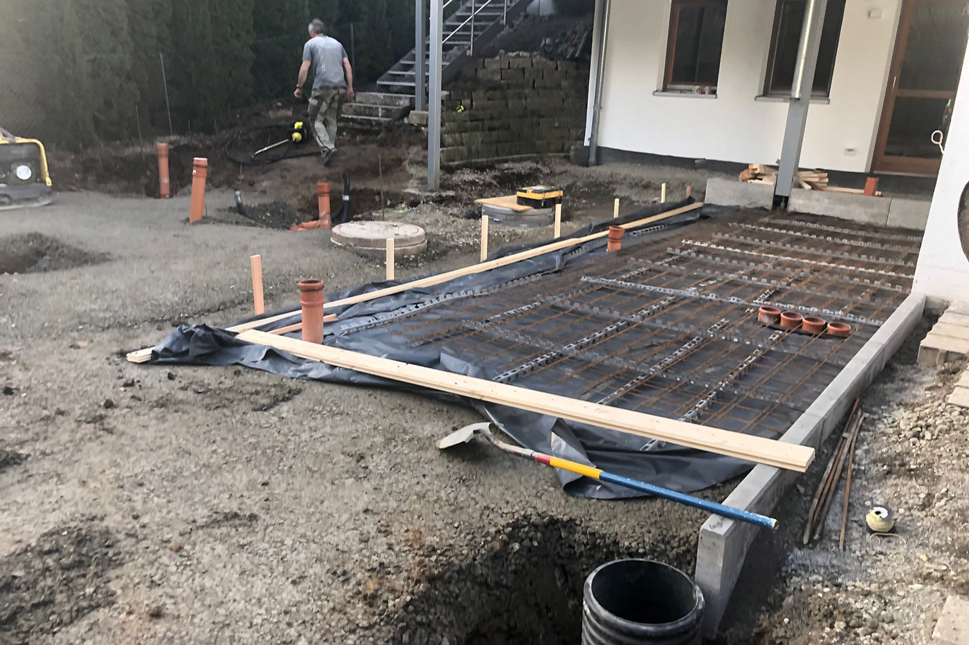 Luxus Außensauna in Altholz 121 aussensauna projekt vorher 2 | corso saunamanufaktur