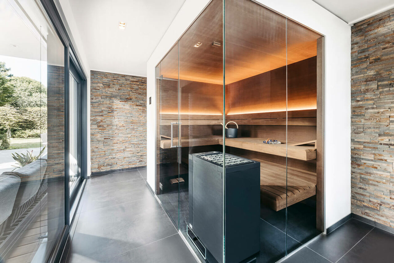 Design Sauna mit Ausblick 86 Sauna Massanfertigung Thermo Eiche 1 | corso saunamanufaktur