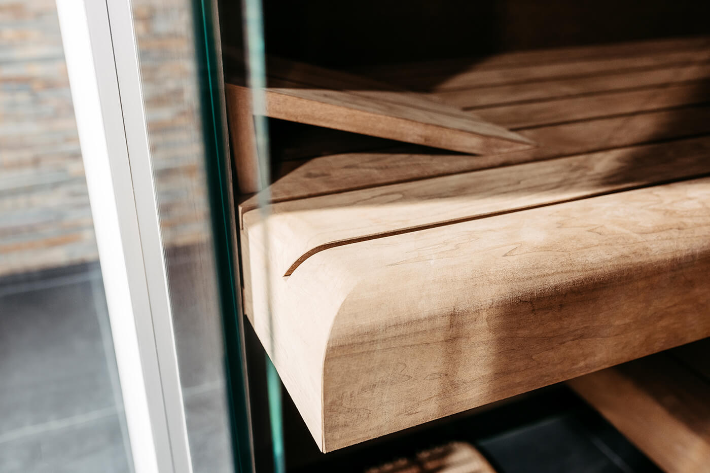 Design Sauna mit Ausblick 108 Sauna Massanfertigung Thermo Eiche 14 | corso saunamanufaktur