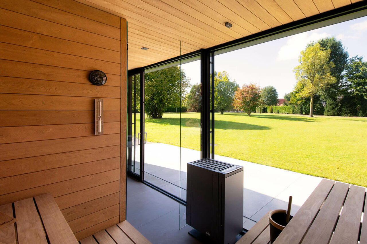 Außensauna XXL 78 Außensauna XXL: Wellness komplett unter einem Dach mit Sauna, Dusche/WC und Ruheraum. Maßanfertigung.